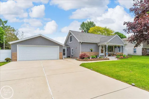 47840 Greenview Road, Shelby Twp, MI 48317