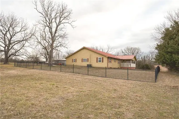 6237 Ew 3 RD, Wann, OK 74083