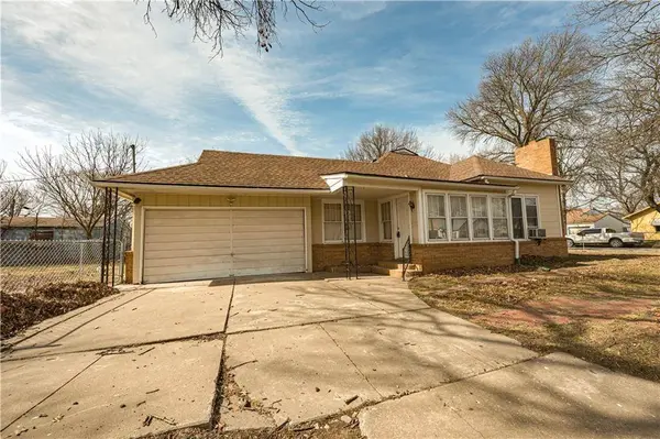 1501 W 5th ST, Coffeyville, KS 67337