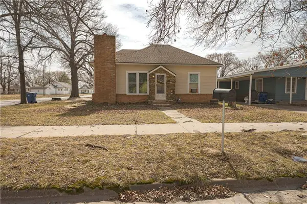 1501 W 5th ST, Coffeyville, KS 67337
