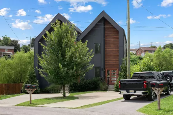 602 Newhall Dr, Nashville, TN 37206