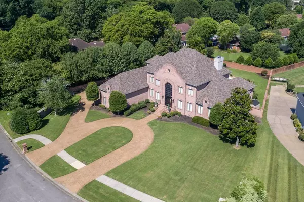 123 Main St, Nashville, TN 37213