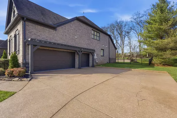 9092 Chardonnay Trce, Franklin, TN 37067