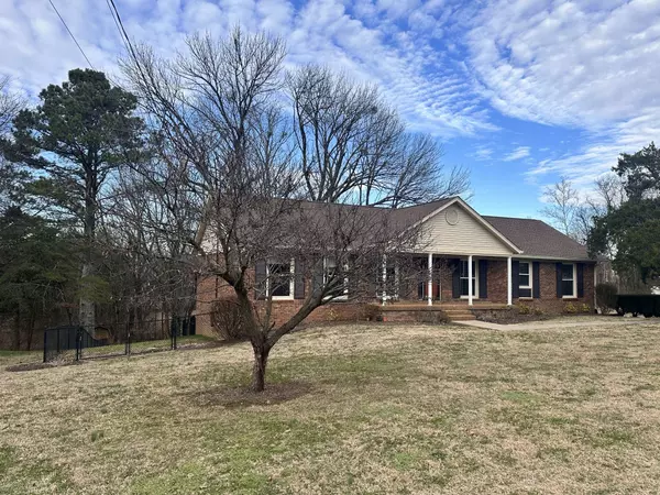 506 Page Dr, Mount Juliet, TN 37122