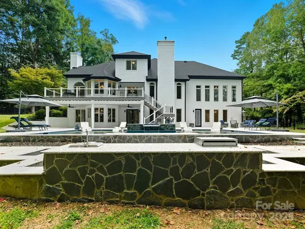 1001 Berwick Ct, Marvin, NC 28173-6550