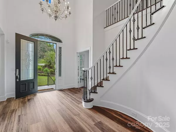 1001 Berwick Ct, Marvin, NC 28173-6550