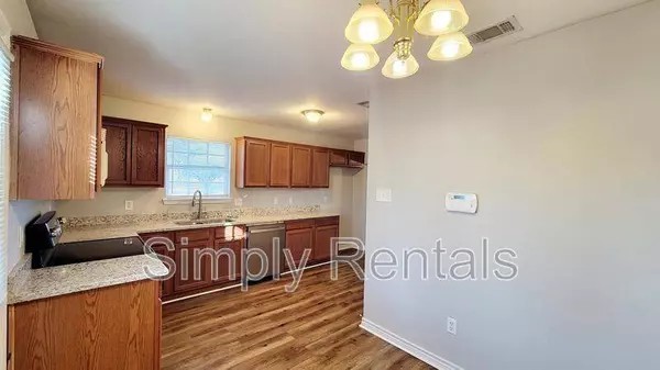 3112 Travis Street, Greenville, TX 75401