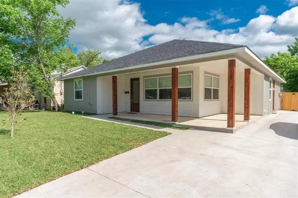 1711 Sycamore Street #4, Commerce, TX 75428