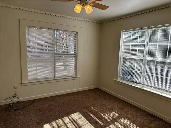 701 Cranford Street, Sulphur Springs, TX 75482