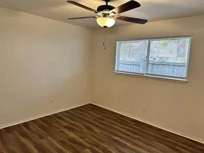 2002 Washington Street #1, Commerce, TX 75428