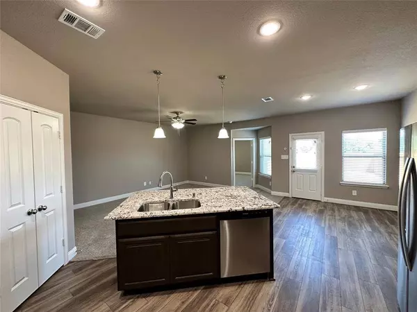 7817 Ashwood Drive, Greenville, TX 75402