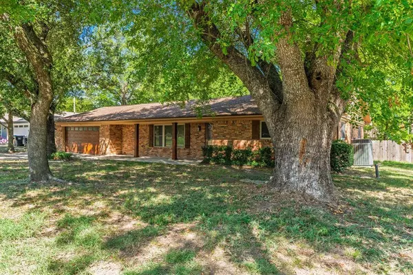 3108 Nashville Avenue, Greenville, TX 75402