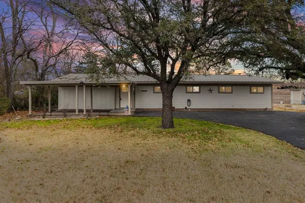 1508 Skyline Drive, Greenville, TX 75401