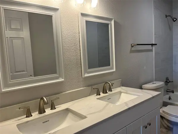 383 Mcilrath Road, Leonard, TX 75452