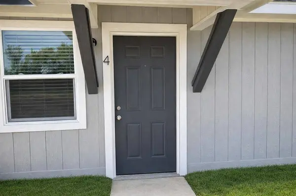 11015 W Interstate Highway 30 #1, Cumby, TX 75433