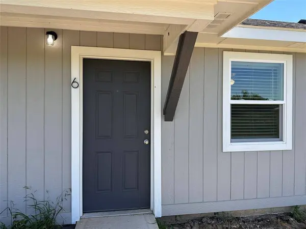 11015 W Interstate Highway 30 #6, Cumby, TX 75433