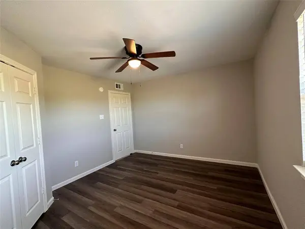 11015 W Interstate Highway 30 #6, Cumby, TX 75433