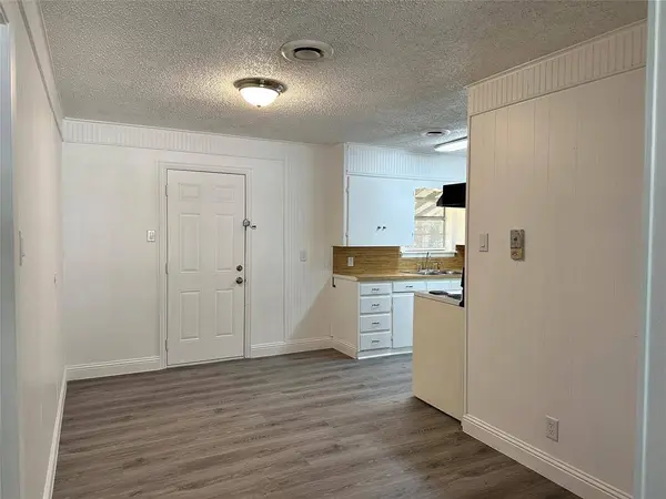 3211 Poplar Street, Greenville, TX 75402