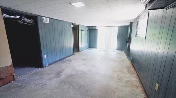 6663 Peacock BLVD, Morrow, GA 30260