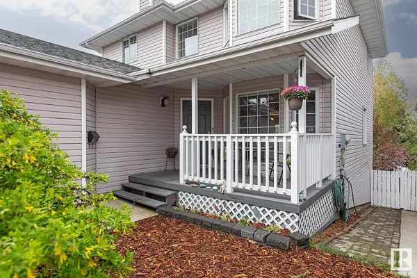 411 DAVENPORT PL, Sherwood Park, AB T8H 1R9