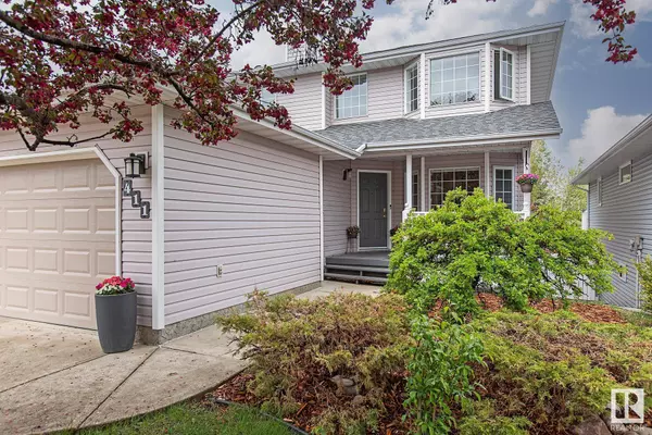 411 DAVENPORT PL, Sherwood Park, AB T8H 1R9