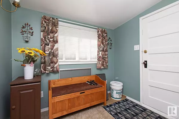 #239 22106 SOUTH COOKING LAKE RD, Rural Strathcona County, AB T8E 1J1