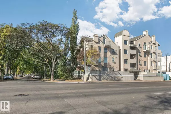 #204 8108 109 ST NW, Edmonton, AB T6G 2V7