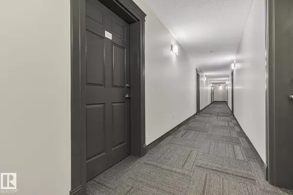 #112 630 MCALLISTER LO SW, Edmonton, AB T6W 1N3