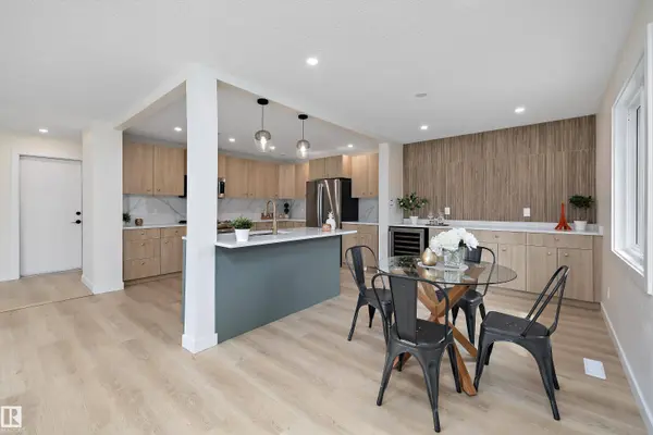 3515 105B ST NW, Edmonton, AB T6H 2K9