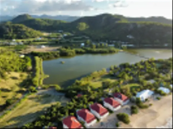 Waterfront Condos in the Village of Four Seasons: A Smart Investment for Rental Income at Lake of the Ozarks