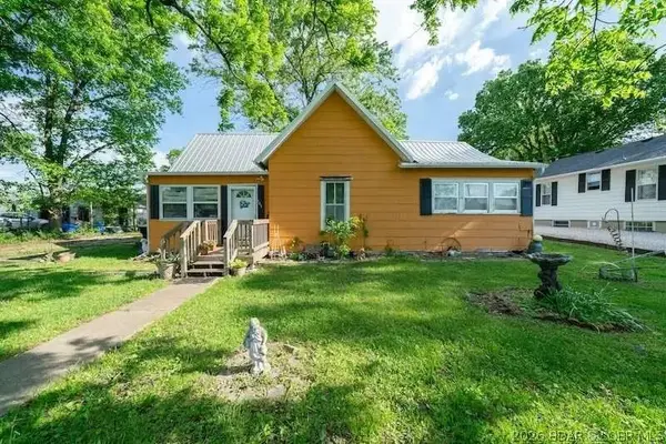 What Adds the Most Value to a Lake Home? Docks, Views & Renovations That Pay Off