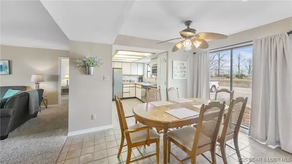 26 Casa Del Rio DR W #2D-677, Lake Ozark, MO 65049