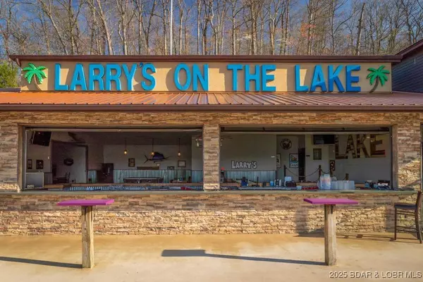 364 Galley RD, Camdenton, MO 65020