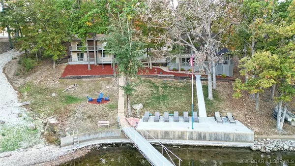 64 Buttercup RD, Lake Ozark, MO 65049