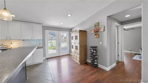4645 Harbor Heights LN, Osage Beach, MO 65065