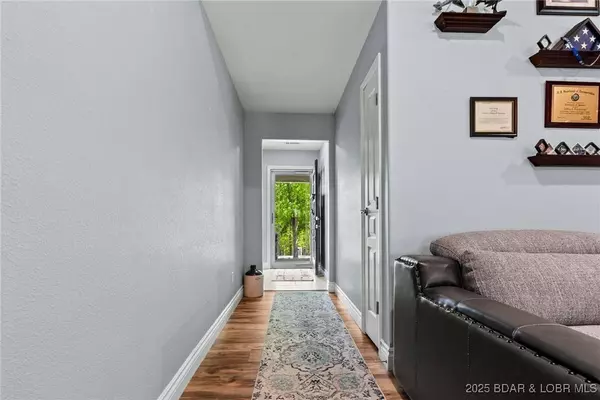 1161 Kays Point RD, Lake Ozark, MO 65049