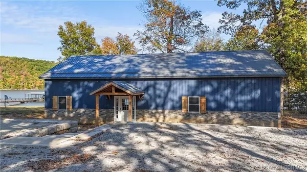 834 Emerald Hills DR, Edwards, MO 65326