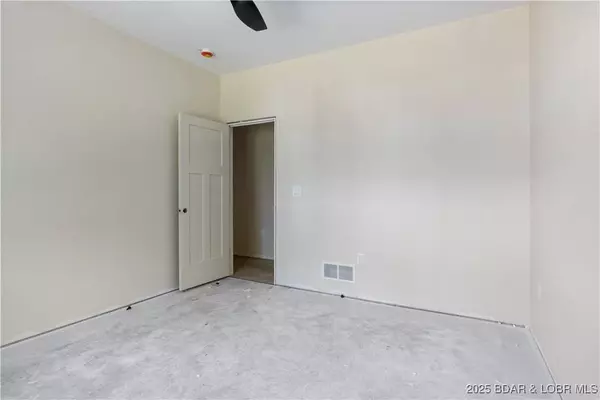 535 Grand Point BLVD, Sunrise Beach, MO 65079