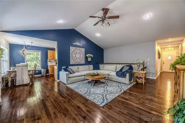 1170 San Jose DR, Osage Beach, MO 65065