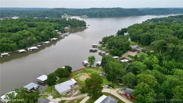 31743 Aspen RD, Stover, MO 65078