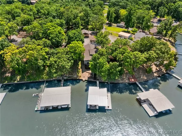 767 Brush Creek RD, Sunrise Beach, MO 65079