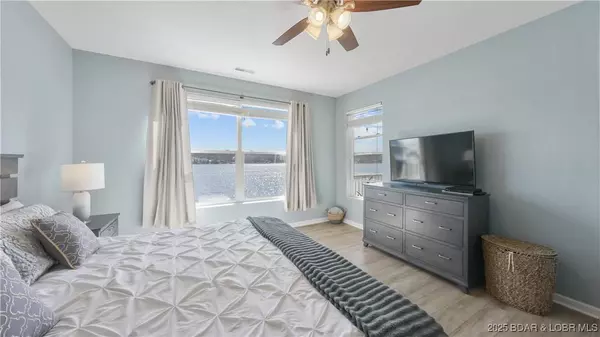 64 Knox RD #N206, Rocky Mount, MO 65072