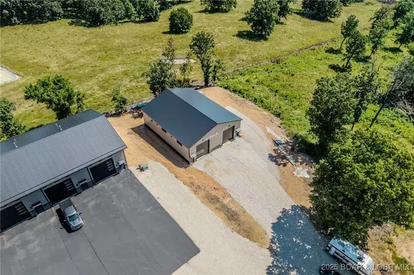 163 Hwy 135 #1, Laurie, MO 65037