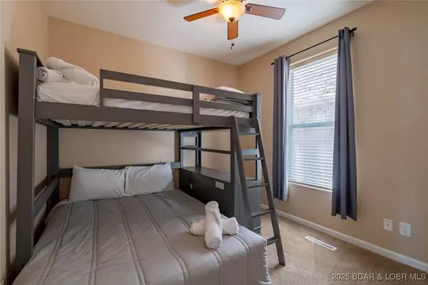 275 Flynn RD #105, Lake Ozark, MO 65049