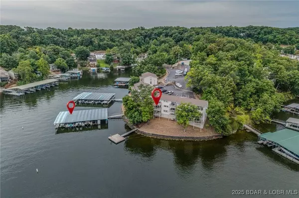 28 Hawk Harbor LN #2D, Lake Ozark, MO 65049
