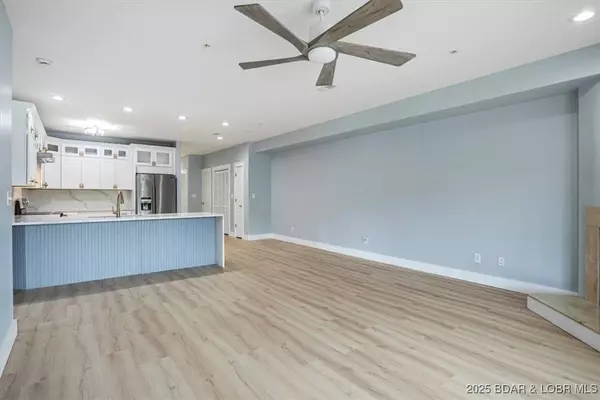 562 Hyd A Way RD #4I, Camdenton, MO 65020