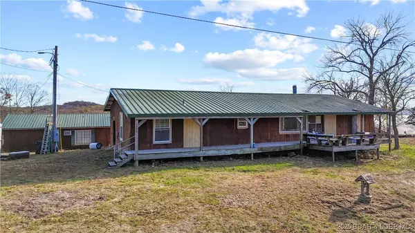 5906 Azelea LN, Stover, MO 65078