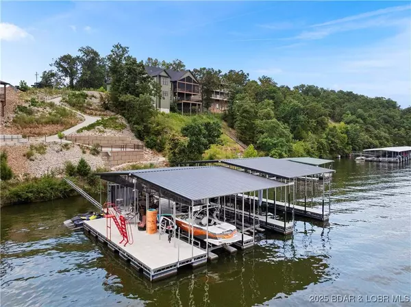 257 Stable Ridge LN, Linn Creek, MO 65062