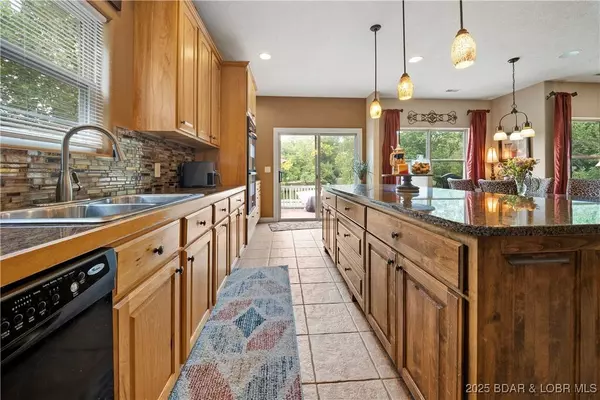 6629 Saint Moritz DR, Osage Beach, MO 65065