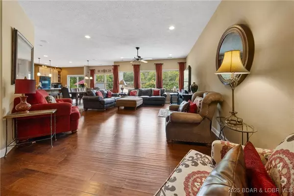 6629 Saint Moritz DR, Osage Beach, MO 65065